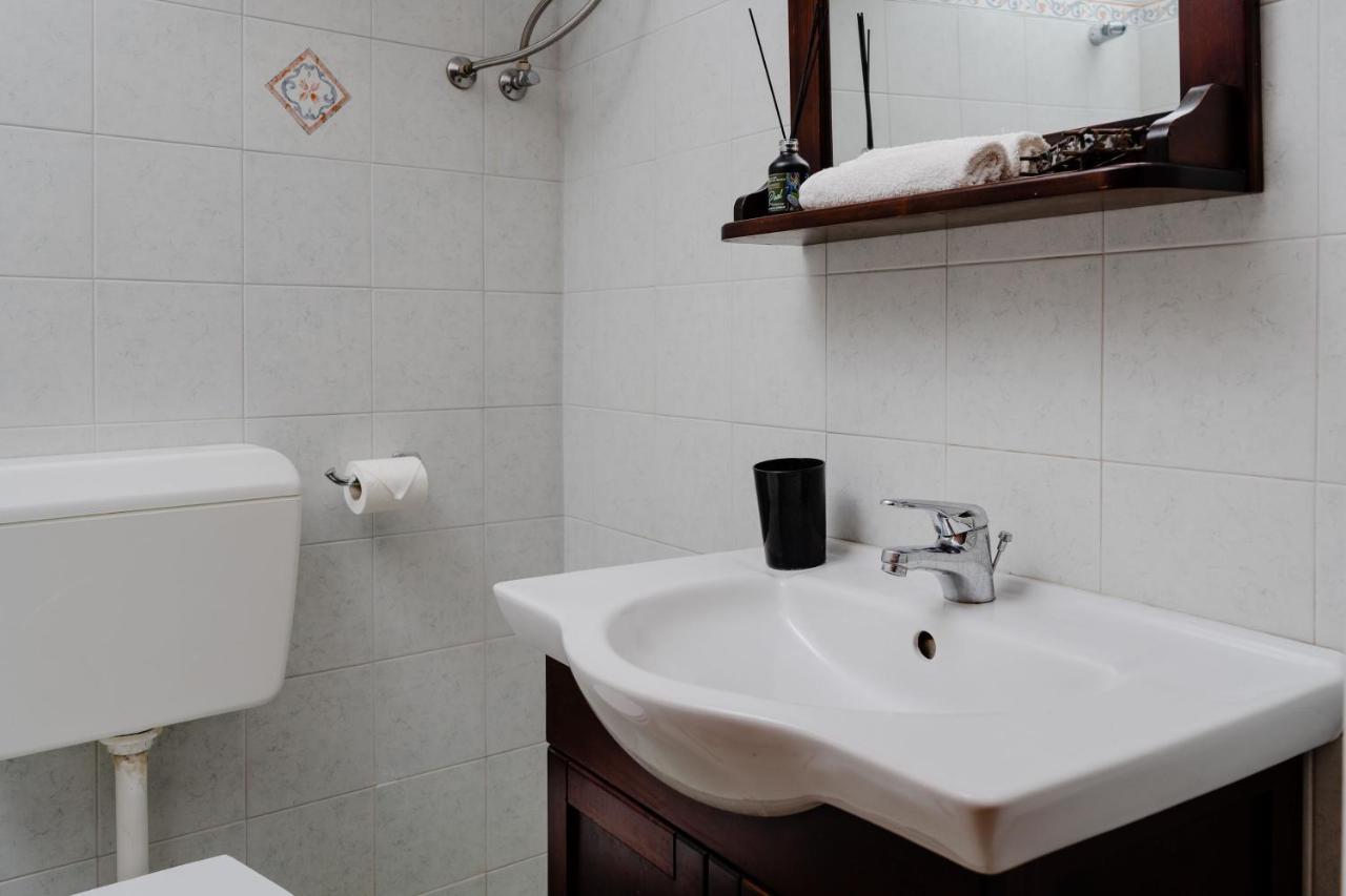 Small Apartment In Grotta Naxos Naxos City Екстериор снимка