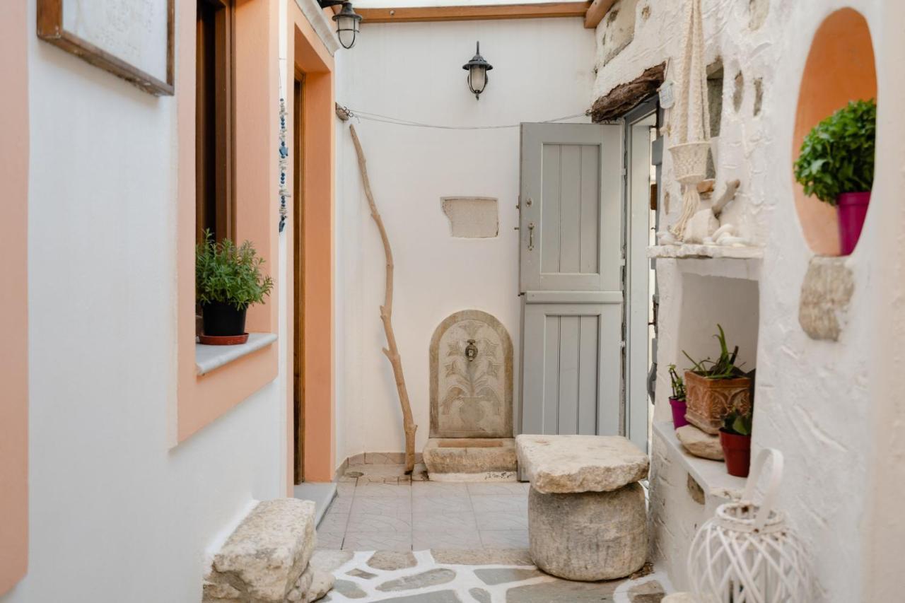 Small Apartment In Grotta Naxos Naxos City Екстериор снимка